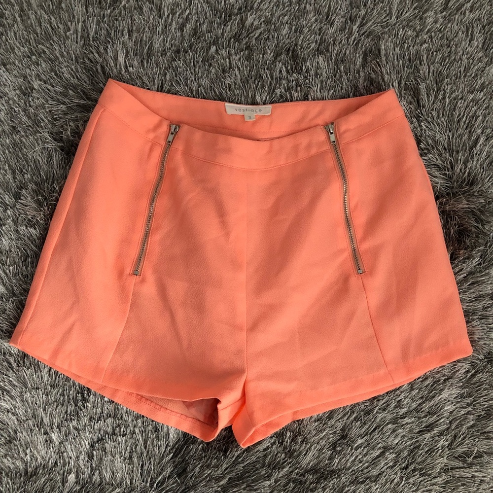 Vestique Small Peach 🍑 Shorts